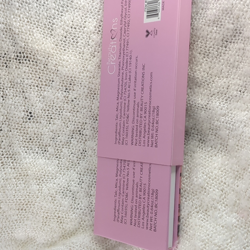BEAUTY CREATIONS Cali Glow Highlighter Palette, 18g/0.64oz - Picture 11 of 13